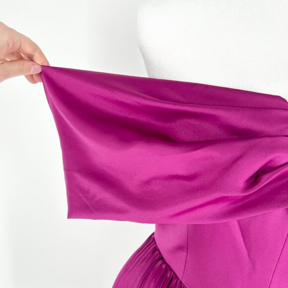 NWT Amur Tilly Off-Shoulder Pleated Skirt Mini Dress in Purple Sangria - Picture 5 of 8